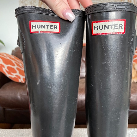 Hunter Classic Rain Boots - Picture 8 of 14